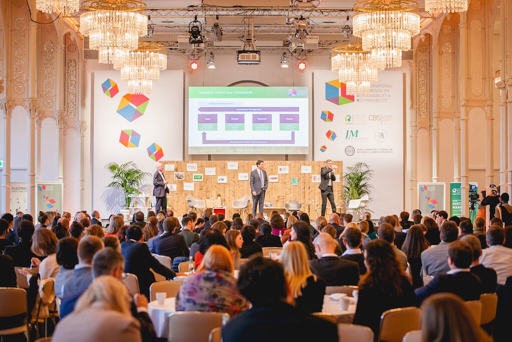 Our favorite moments of the #8ICSR will be available on Future2day.org! 

The first photos from Day 1 are already available and can be viewed here: future2day.org/node/90

More to come soon!