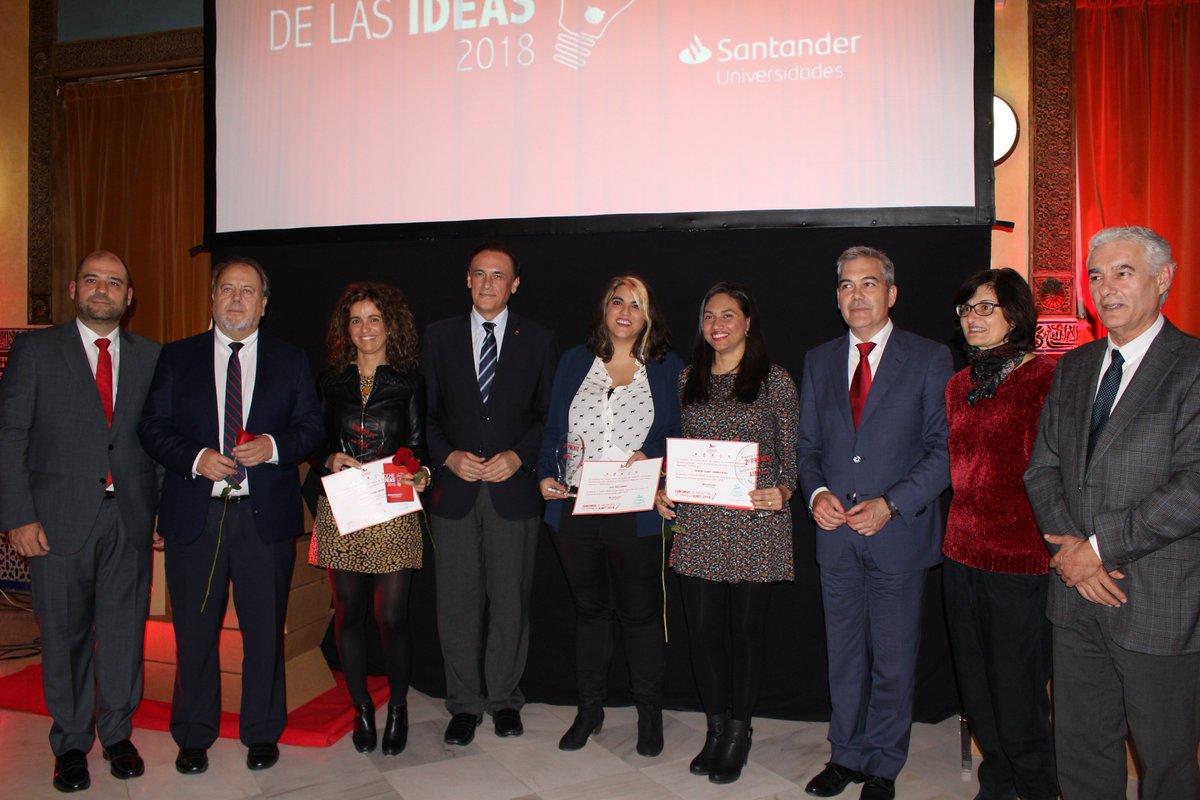 cei_A3's tweet photo. El proyecto ‘Estimación Automática de Producción de Aceituna’ de la Universidad de Córdoba se proclama ganador de los Premios Emilio Botín 2018 convocados por el @cei_A3 https://t.co/p2p0wcKzWa https://t.co/9dD6aCURam