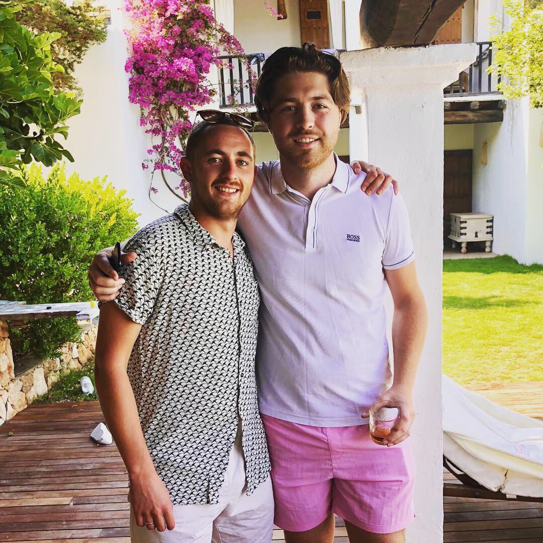 Callum_James94's tweet image. Little throwback to Ibiza this summer, hadn’t seen my cousin in over a year. Can’t wait to see you again bro. Get me back to Ibiza! #AussieAl #FatCals