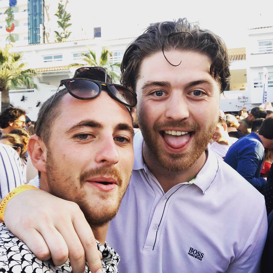 Callum_James94's tweet image. Little throwback to Ibiza this summer, hadn’t seen my cousin in over a year. Can’t wait to see you again bro. Get me back to Ibiza! #AussieAl #FatCals