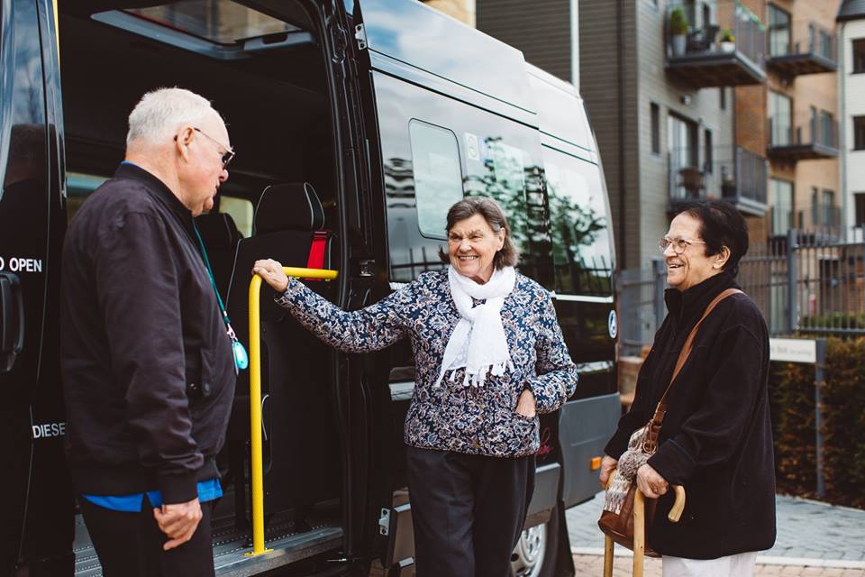 HighwoodMill's tweet photo. Enjoy regular trips into #Horsham town centre using our minibus shuttle service, or join an excursion and travel further afield to the theatre, National Trust properties and the coast. Find out more about living at Highwood Mill: https://t.co/jCRpfJc5TY https://t.co/5jmXDKR50O