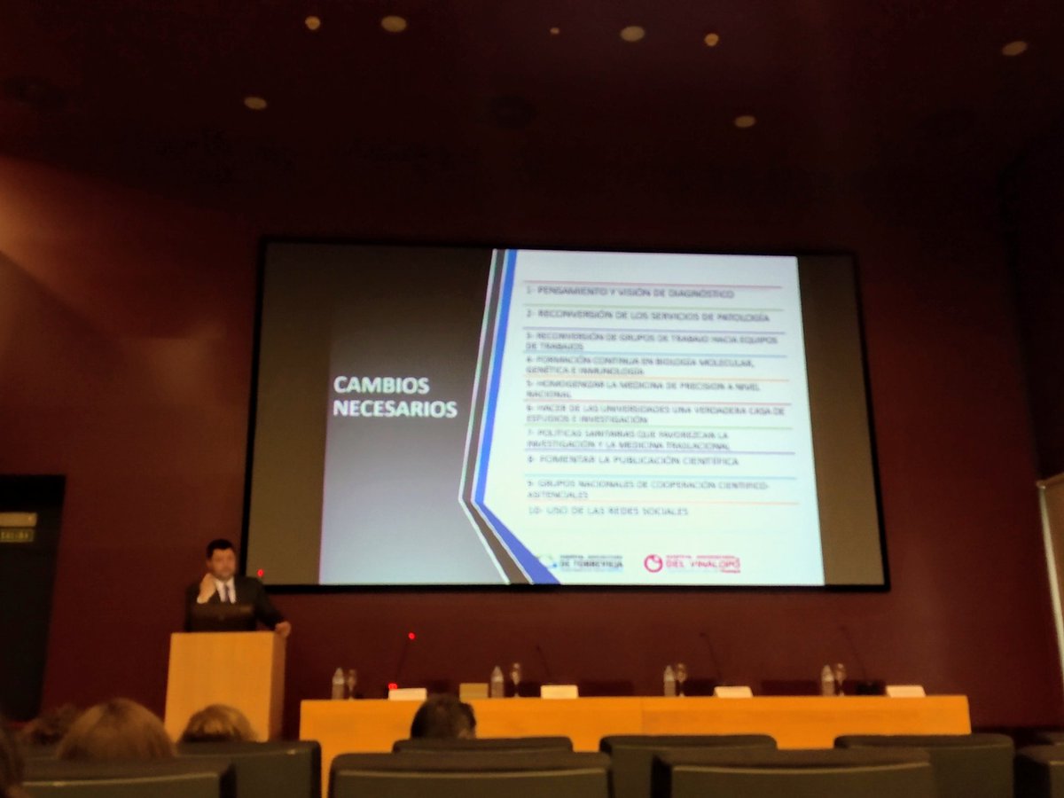 AnitaBuendia's tweet photo. I CURSO DE ACTUALIZACIÓN MULTIDISCIPLINAR EN UROPATOLOGIA. Defendiendo la importancia del uso de las redes sociales en Anatomía Patológica. Hospitales Universitarios del Vinalopó y Torrevieja. @SEAP_IAP @apmur1 @ReyPathology https://t.co/XTMo2PGl1X