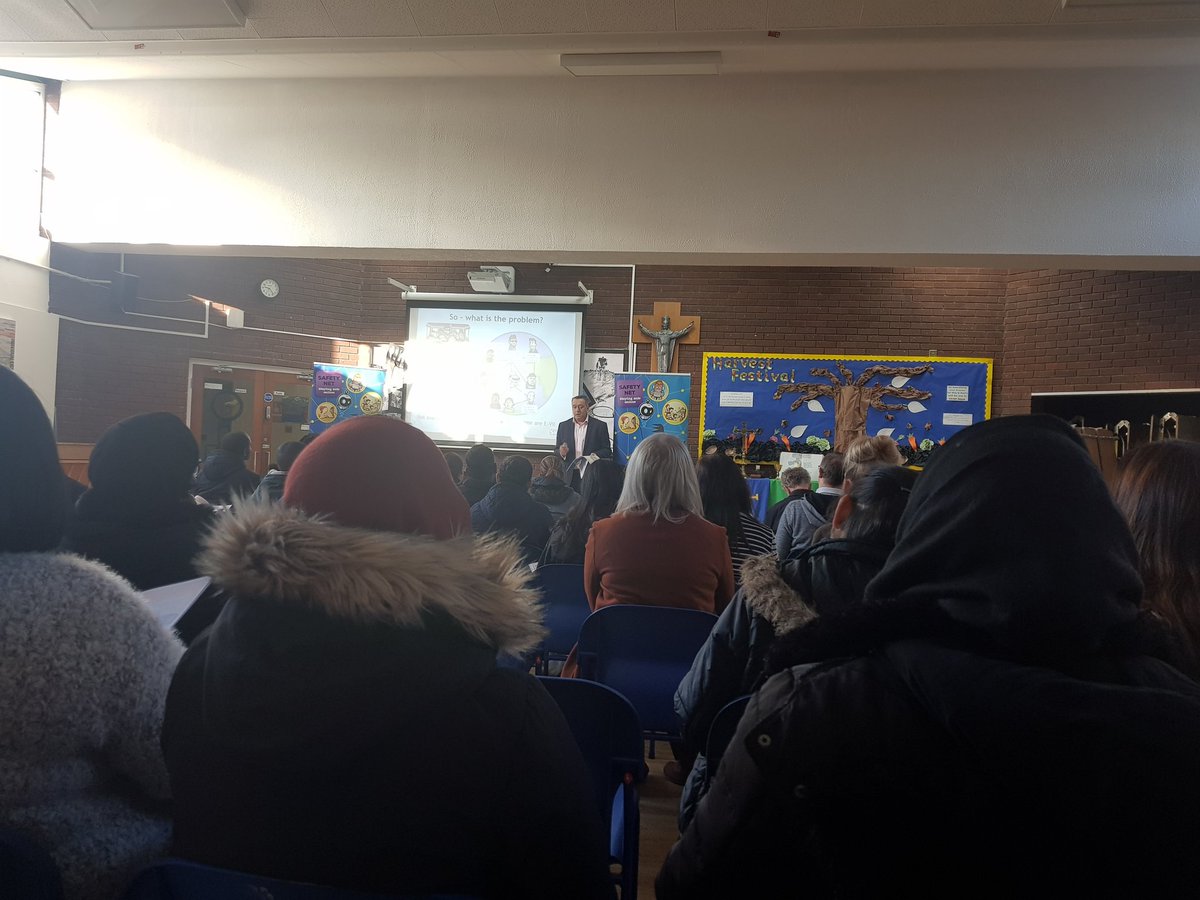SHAPESandwell's tweet photo. Great online safety session by @SkipsEducation with parents at All Saints School, West Brom. Hopefully first of many! Programme now added to @SHAPESandwell #Clickwise Campaign. DM for more info @sandwellcouncil @ChSuptBaker @PCTreasureWMP @SandwellYouth https://t.co/f4sJMBUCmB