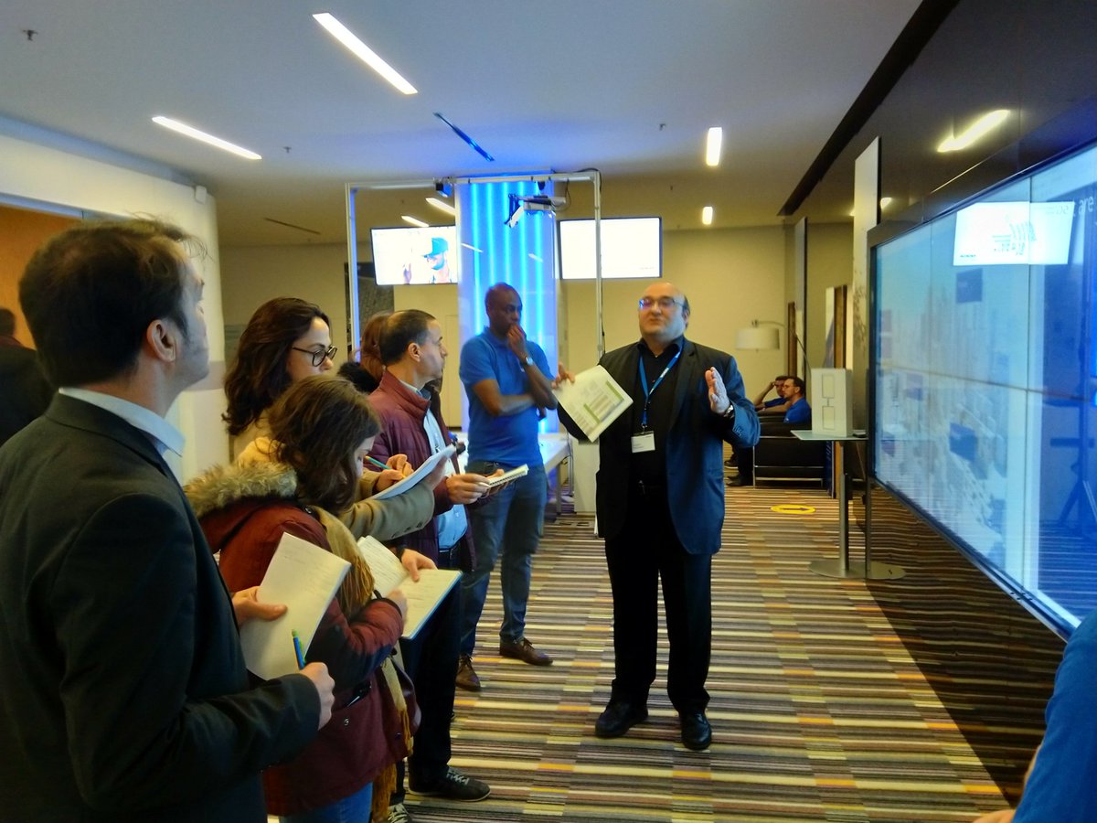 S_Lamande's tweet photo. Our @MarcianoGilbert #Nokia presenting to the journalists the #5G capabilities at #Nokia5GSmartCampus event https://t.co/OMBcmYXpFX