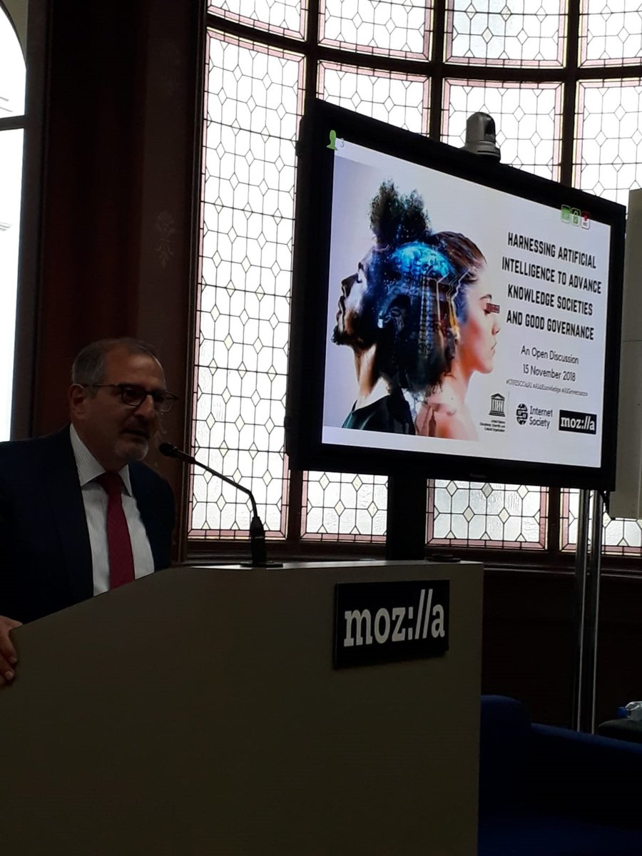DelegamexUNESCO's tweet image. El Embajador @fsalasl reitera la importancia que elGobierno de México @gobmx concede a la acción de la @UNESCO para el aprovechamientode la AI y de las Tecnologías de la Información y de la Comunicación en la consecución de la  @Agenda2030
#UNESCO4AI #AI4Knowledge #AIGovernance