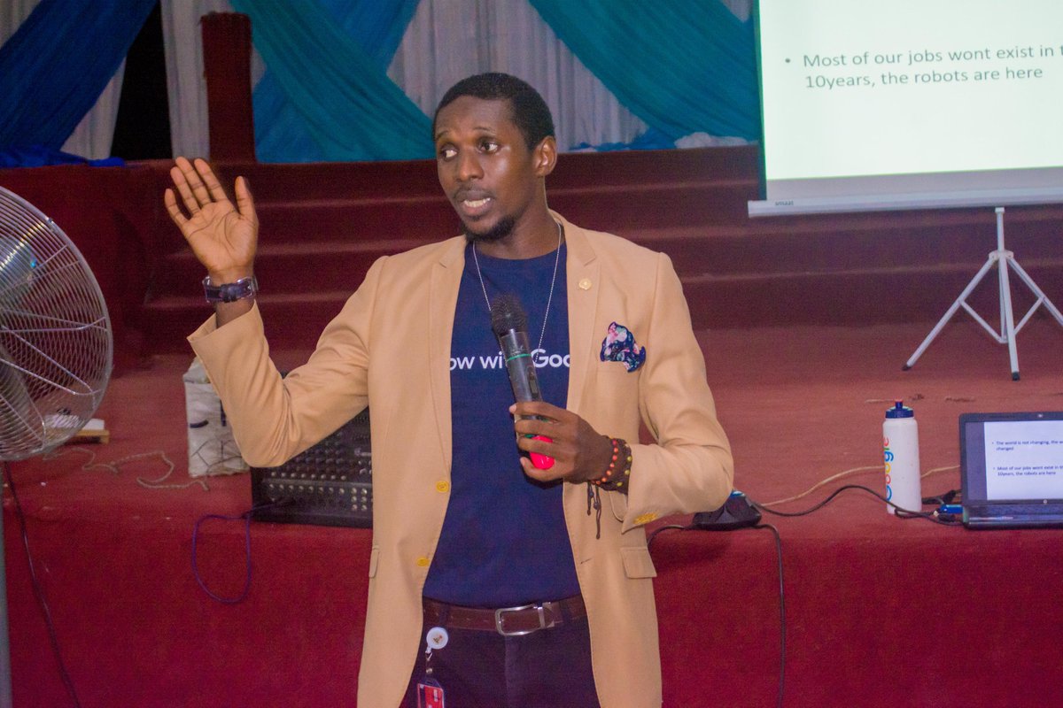 leavegoodbehind's tweet photo. You can guilt people in to buying what you have to sell by being kind to them. #biulsc2019
@wisdomcounselin https://t.co/hprkzeTof8