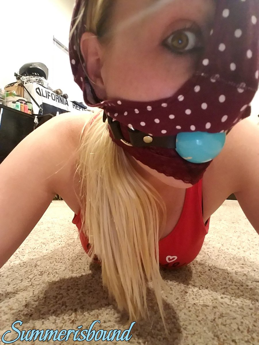 Very_Naked's tweet photo. https://t.co/9dDZUyKpes Pantyhood &amp; PantyGag #ballgag #bdsm #bdsmfetish #beautiful #blonde #blondegirl #blondehair #bondage #bondagefetish #bondagegirl #damsel #damselindistress #damselsindistress #female #fetish #fetishmodel #fetishphotography #girl #hair.. https://t.co/vmQ5KeKNOv