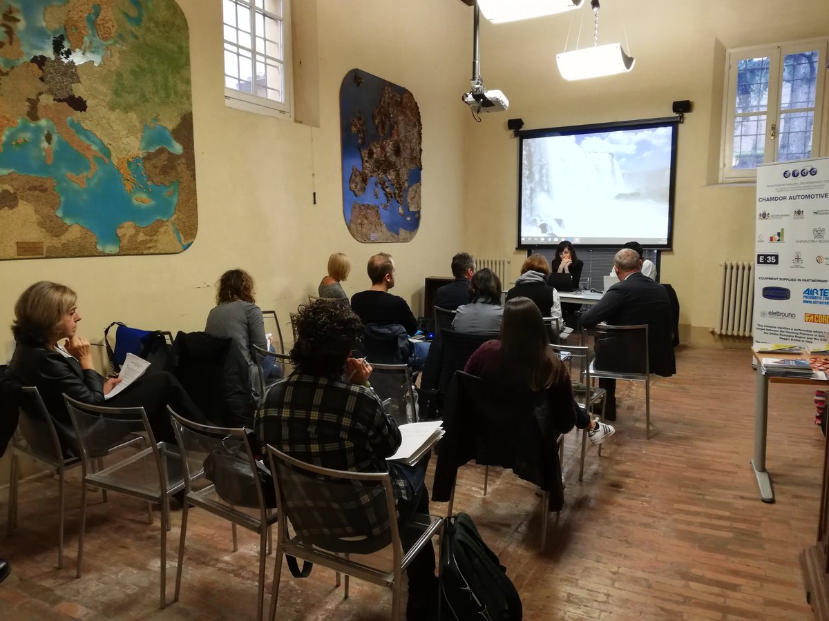 FondazioneE35's tweet photo. Nel nostro articolo il report dell'incontro di ieri alla #FondazioneE35 del Laboratorio sul Diversity Management tenuto da @Mondinsieme per il progetto #CSRLab Emilia Ovest.
https://t.co/JXWb9pfYGr https://t.co/zMhRfsoit1