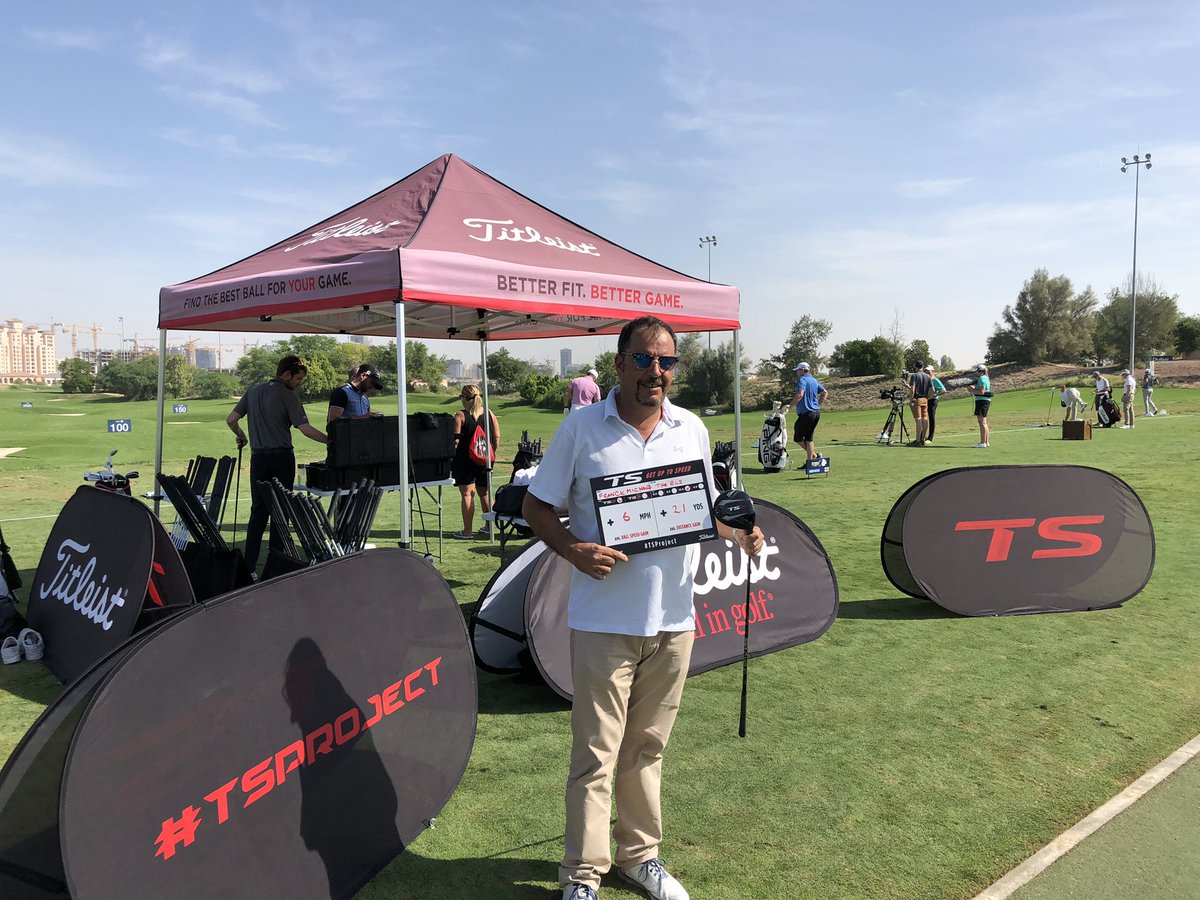 TitleistEurope's tweet photo. Another #UltimateFit Event taking place today @jumeirah.golf on the worldโs biggest stage @europeantour @dpwtc. Some very happy competition winners getting the chance to hit balls next to the best players in the world. #TeamTitleist https://t.co/aAJEbJHRAV