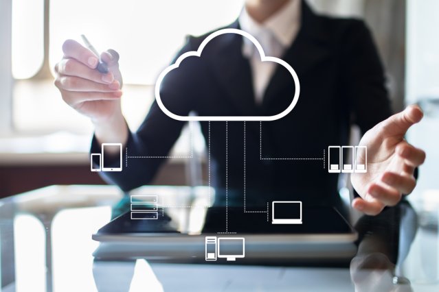 HuwHopkin's tweet photo. @OracleLinux @Forbes https://t.co/iBIdwULrDx https://t.co/L4wXbdoJo9