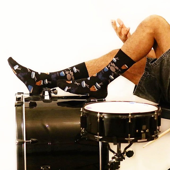 sockvault's tweet photo. Make some noise in these drum socks... You can't beat them... They make a great bass for any outfit... Stick with us... π₯
#socks #socklover #epicsocks #sockaddict #coolsocks #funsocks #awesomesocks #sockgamestrong #sockswag #sockaddiction #drums #drumsocks #percussion #drummer https://t.co/EYfL7PWNDH