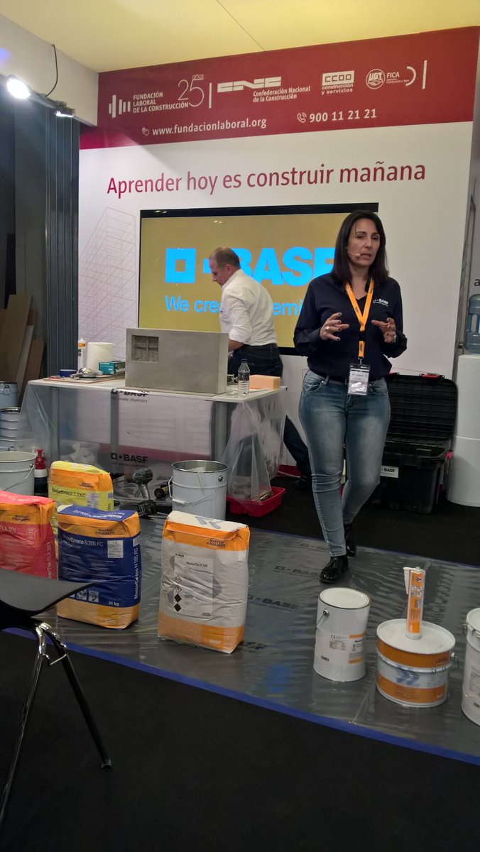 miquelfite's tweet photo. En estos momentos presentamos los productos de @BASF_ES en la feria #epowerbuilding #construtec https://t.co/9GmIy5H1E5
