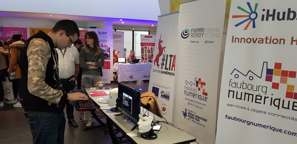 Hub_Faubourg's tweet photo. Today we are contributing at numeriqu'elles at @ESIEEAmiens to demonstrate to 350 girls that technology is accessible to all. #bilbot is an excellent platform for this purpose. https://t.co/Jo2ZxgD5cj