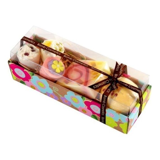 Houseof_Harris's tweet photo. The Bomb Cosmetics Hawaiian Gift Pack is filled with fruity soaps, Bath Mallows and Bath Blasters for the perfect pick me up this chilly festive season.  #giftset #christmas #giftideas
https://t.co/NKLzoTQX04 https://t.co/RBa9aHlEqU