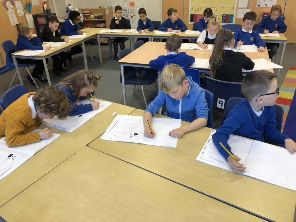MrsKetchin's tweet photo. Wow! Concentrating just like Tim 🐅&amp; using our imagination like Ursula 🦄 during our writing this morning. You could hear a pin drop! P3 enjoying something a bit different - ask us all about it! @NiddrieMillPS https://t.co/Rbr1lOxs0s