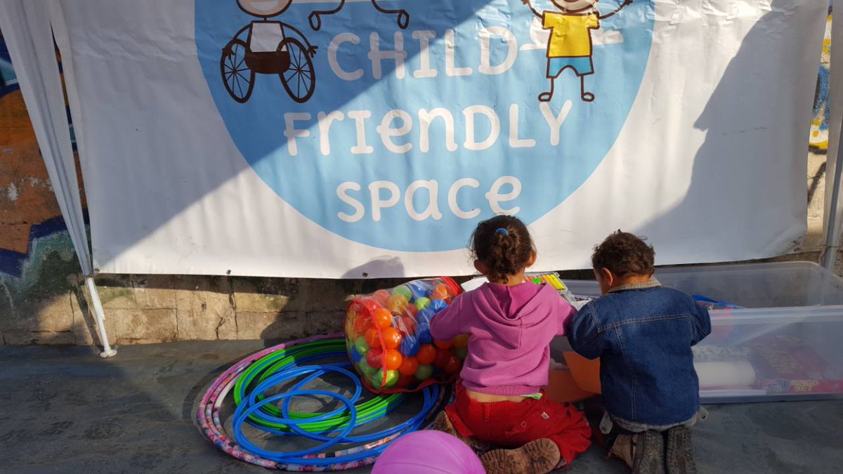 scnwb's tweet photo. Today we are with @savechildreneus and representative of #BasqueGovernment, Monika Hernando Porres, in Una Sana Canton, who came to learn about how #SavetheChildren helps #refugees and  #migrants in #Bosnia &amp; #Herzegovina @evasilmi https://t.co/lhTANNegp0