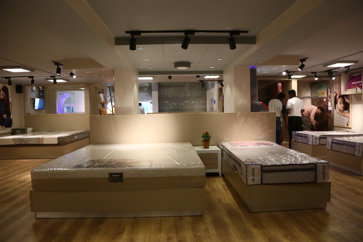 DHIPL's tweet photo. New Pilot Showroom Installed by Design House India Pvt Ltd for Sleepwell at Jaipur, Rajasthan on 4th November 2018.
We are presenting some glimpses.
https://t.co/WfLltFC9ac
#DesignHouseIndiaPvtLtd #DHIPL #PilotShowroom #Sleepwell #Jaipur #Inauguration https://t.co/Y4SJWc12op