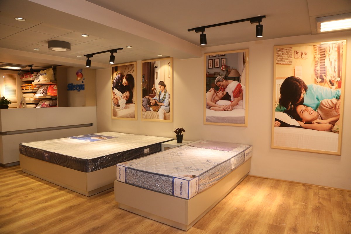 DHIPL's tweet photo. New Pilot Showroom Installed by Design House India Pvt Ltd for Sleepwell at Jaipur, Rajasthan on 4th November 2018.
We are presenting some glimpses.
https://t.co/WfLltFC9ac
#DesignHouseIndiaPvtLtd #DHIPL #PilotShowroom #Sleepwell #Jaipur #Inauguration https://t.co/Y4SJWc12op