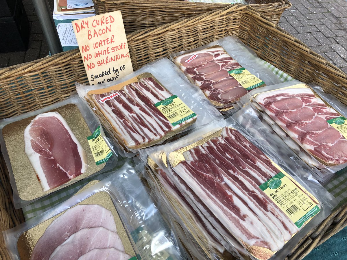 Lunch and Breakfast sorted ? Wallace’s finest today in Taunton 
#tauntonfmarket #loveyourhighstreet