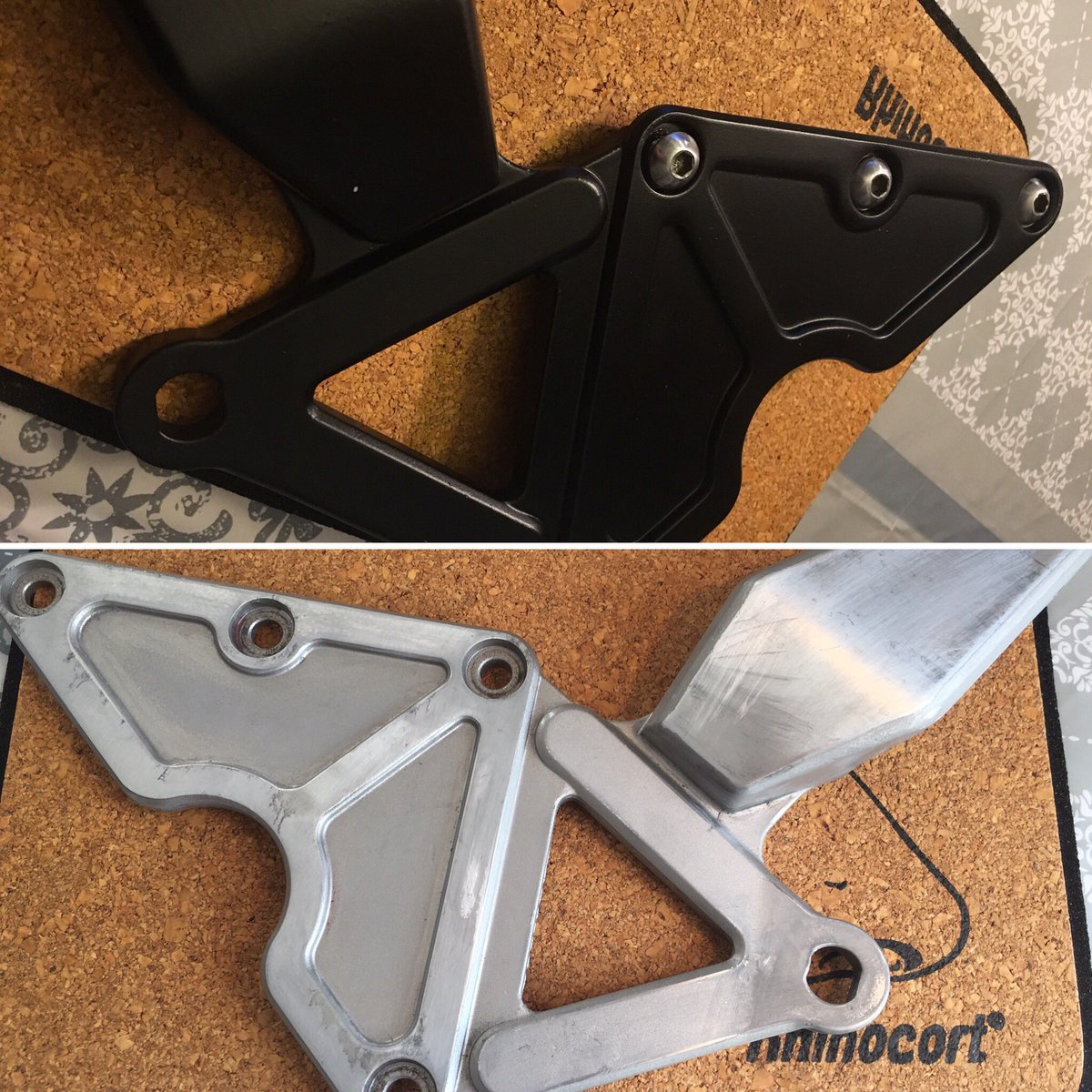 Motorroad1's tweet photo. Felújítás, motorbike footrest upgrade done #suzukifootrestupgrad #tweetbike #motorbike #suzukigsf400 #classicmotorpart #motorrestoration https://t.co/okJtwuZKeo
