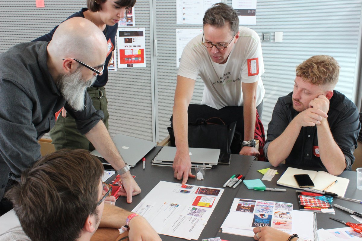 extrategy tweet media