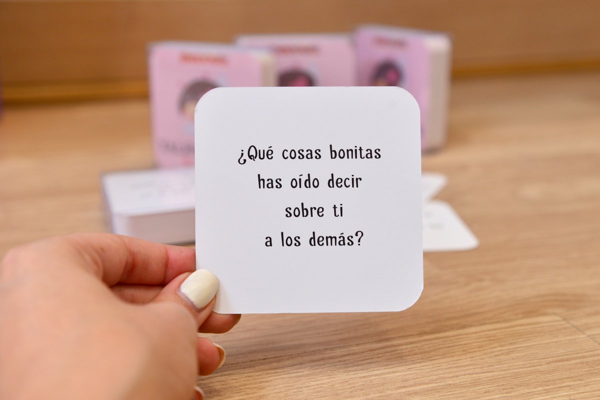detalentina's tweet photo. ¡Estamos de estreno! Hoy presenta #Talentina sus #TalentCards. Un #juego para mejorar la #comunicación en casa, desarrollar la #inteligenciaemocional y potenciar la #imaginación en #familia. Más info en https://t.co/KgHK5T55bZ … #creatividad #valores https://t.co/b8BUed5V9o
