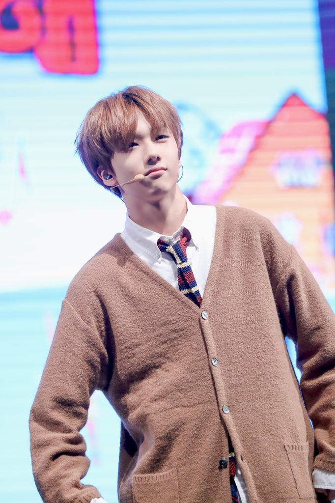 bazinga25813's tweet photo. 181110 HD
#지성 #박지성 #JISUNG #NCT #NCT_DREAM
https://t.co/hLWevtX0kz
https://t.co/a0c3jJz5ek
https://t.co/HCdCdQ21NA
https://t.co/zFetv1yOaX https://t.co/oKaeStp9uF
