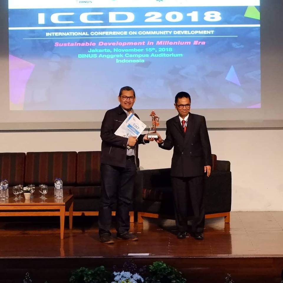 BINUS_UNIV's tweet photo. .Di event perdana ICCD 2018 kali ini dihadiri oleh Guest Speaker dari berbagai negara , Seperti Amerika, Filipina, Honkong, dan malaysia. #FosteringAndEmpowering
#BINUSUNIVERSITY
#Binusian
#iccd2018 https://t.co/chOuwJ6spd