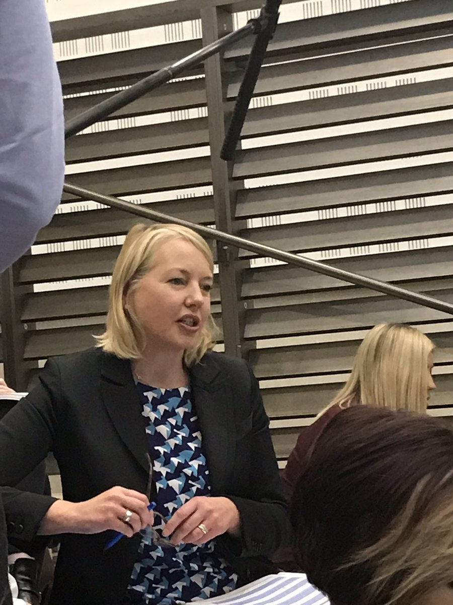 Deirdre from @coolfoodschool explaining her fantastic programmes for children at launch of Report on Tackling Childhood Obesity