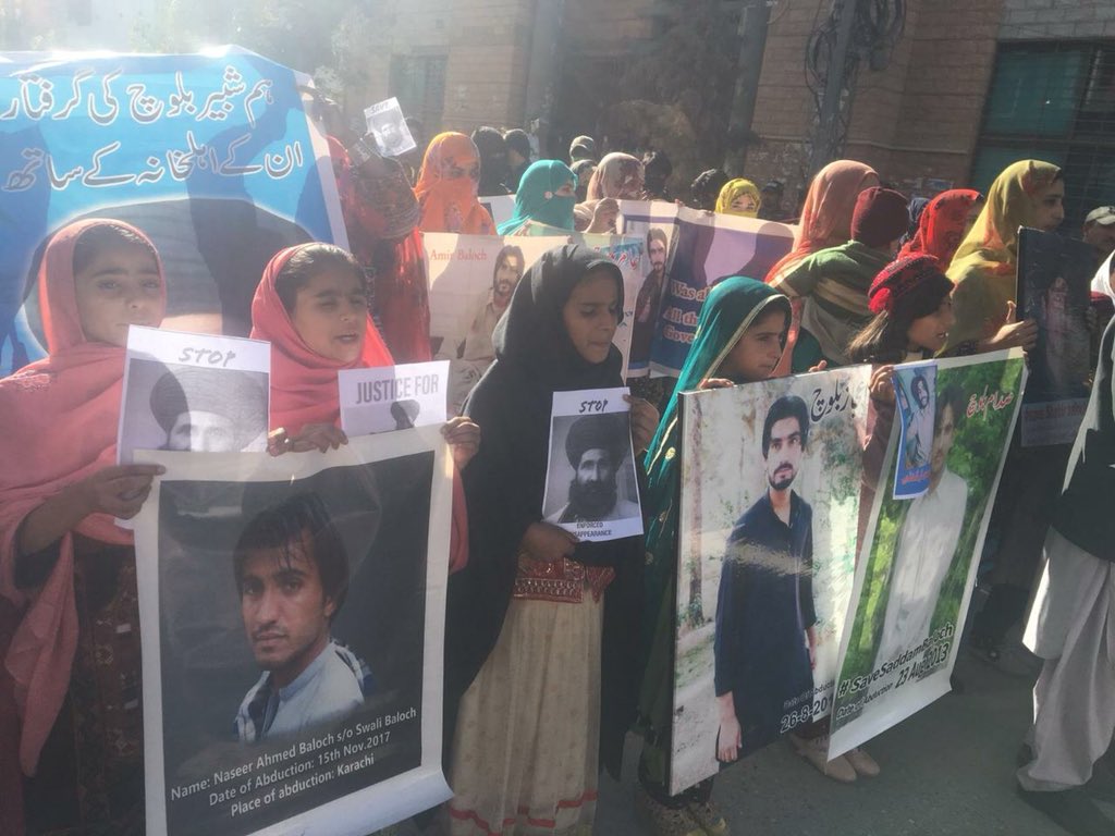 ThelaBaluch's tweet photo. Support these fairies 🧚‍♀️ to find there loved ones. #SaveBSOAzadLeaders #SaveBalochMissingPersons https://t.co/XLPYxtNUKM