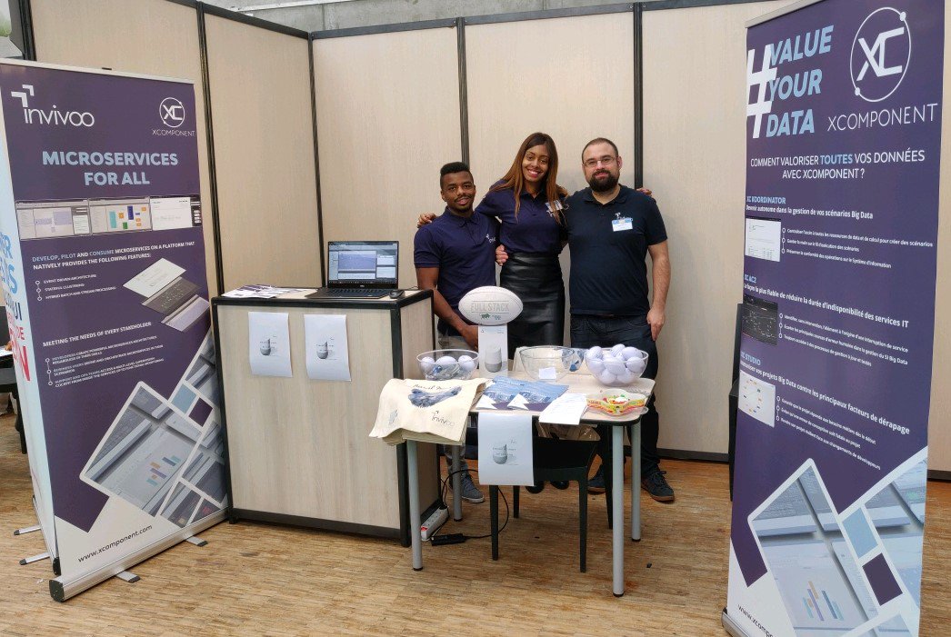 Invivoo's tweet photo. Aujourd'hui, @AmandaCalixte notre chargée de recrutement, Olivier, notre business developer et @erw_lg notre Product Manager sont au forum @ESIEEPARIS.
Venez les rencontrer et discuter avec eux de toutes les opportunités que nous proposons au sein d'Invivoo. https://t.co/Oe7kd3rAIG