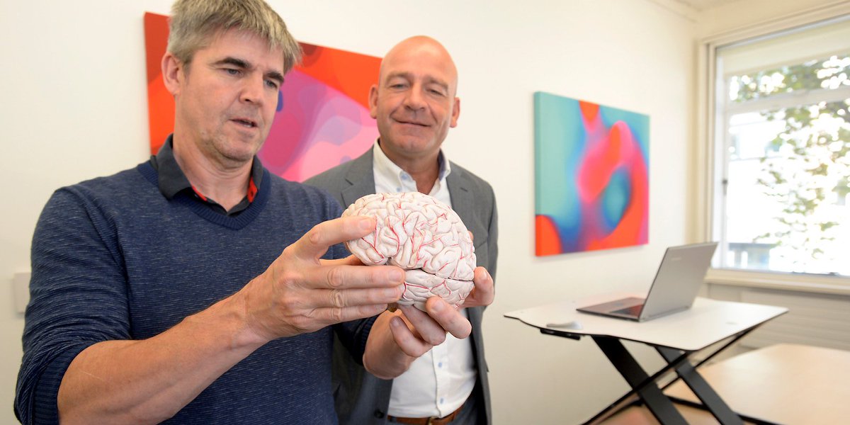 Posturite's tweet photo. Following our Times appearance on Tuesday, the Telegraph has now carried out their own interview with Professor Vincent Walsh about the Opløft study. https://t.co/WJy0Bpjk2B

#oploft #ritetoroam #workactive #activeworking https://t.co/Jq8dXwrLiJ