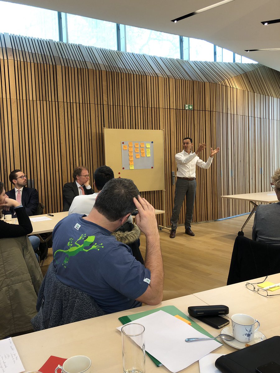 imslux's tweet image. « Quelles sont les situations dans lesquelles le handicap impact notre travail au quotidien ? » les groupes échangent autour de cette problématique. #handicap #handicapemploi