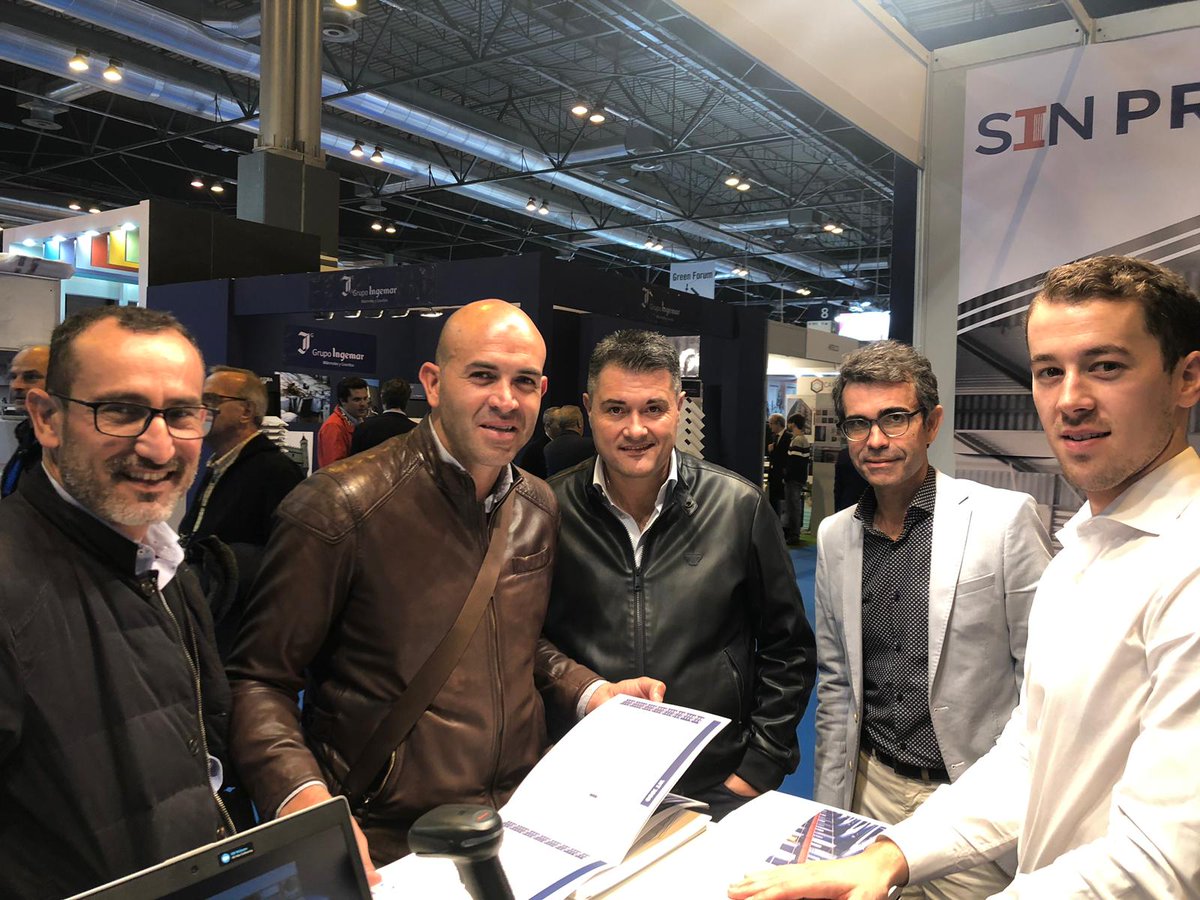 GFedola's tweet photo. Alfredo León, consejero de #GrupoFedola y dtor. gral. de #PrefabricadosTeide y #Acerosiete asiste junto a sus equipos directivos a #CONSTRUCTEC2018 en @feriademadrid. Un evento donde converge la pasión por construir bajo los pilares de la innovación, innovación y sostenibilidad. https://t.co/dlwdAluNz2