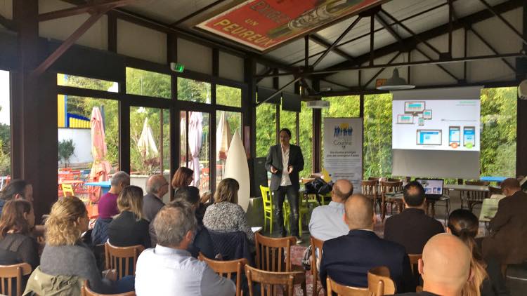 armandcointin's tweet photo. J'animais ce matin un petit-dej sur "la communication digitale : conseils et outils pratiques. Merci à la ZA de Courtine et à l'association ADN pour leur accueil. Prochains afterwork : https://t.co/ul7Juf7Mid 
https://t.co/gXQy6bRmiD
#developpementsurmesure #graphisme #website https://t.co/Awj8gX6gep