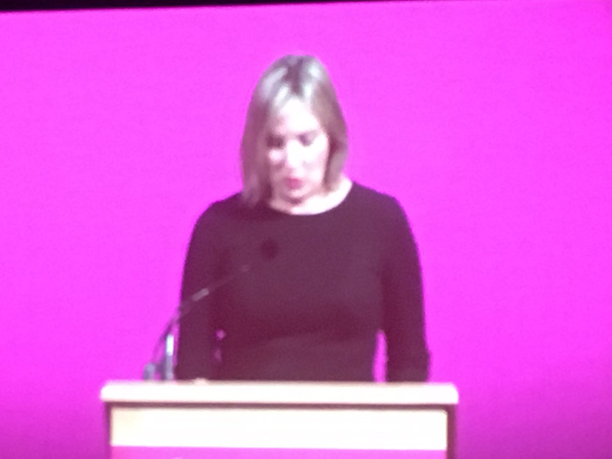 Swman62's tweet photo. Caroline Dineage announcing successful Social Care Digital Innovation projects funded by ⁦@NHSDigital⁩ #NCASC18 https://t.co/My3EuwSLGC