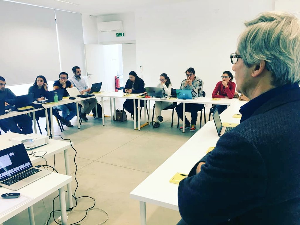 linc_evora's tweet photo. O #alentejoaccelerator já está lançado. 
Estamos agora na Etapa 1: Introdução à metodologia Lean Startup. 
É uma honra contar com a participação de tantas e tão promissoras Startups. 
#SpeedTalent #readytojump #LINC_evora https://t.co/sDap5H0ZRP