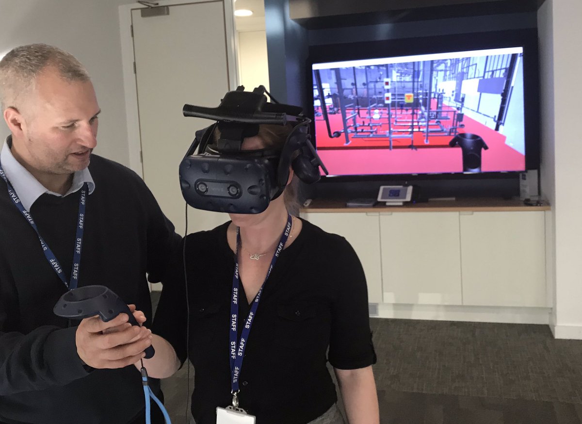 swanick10's tweet photo. Great fun having a go of the @CostainGroup VR capability. What amazing things this #technology can do! #VirtualReality #interactive #simulatedenvironment #canisitdownnow https://t.co/UWXdDCKrTQ