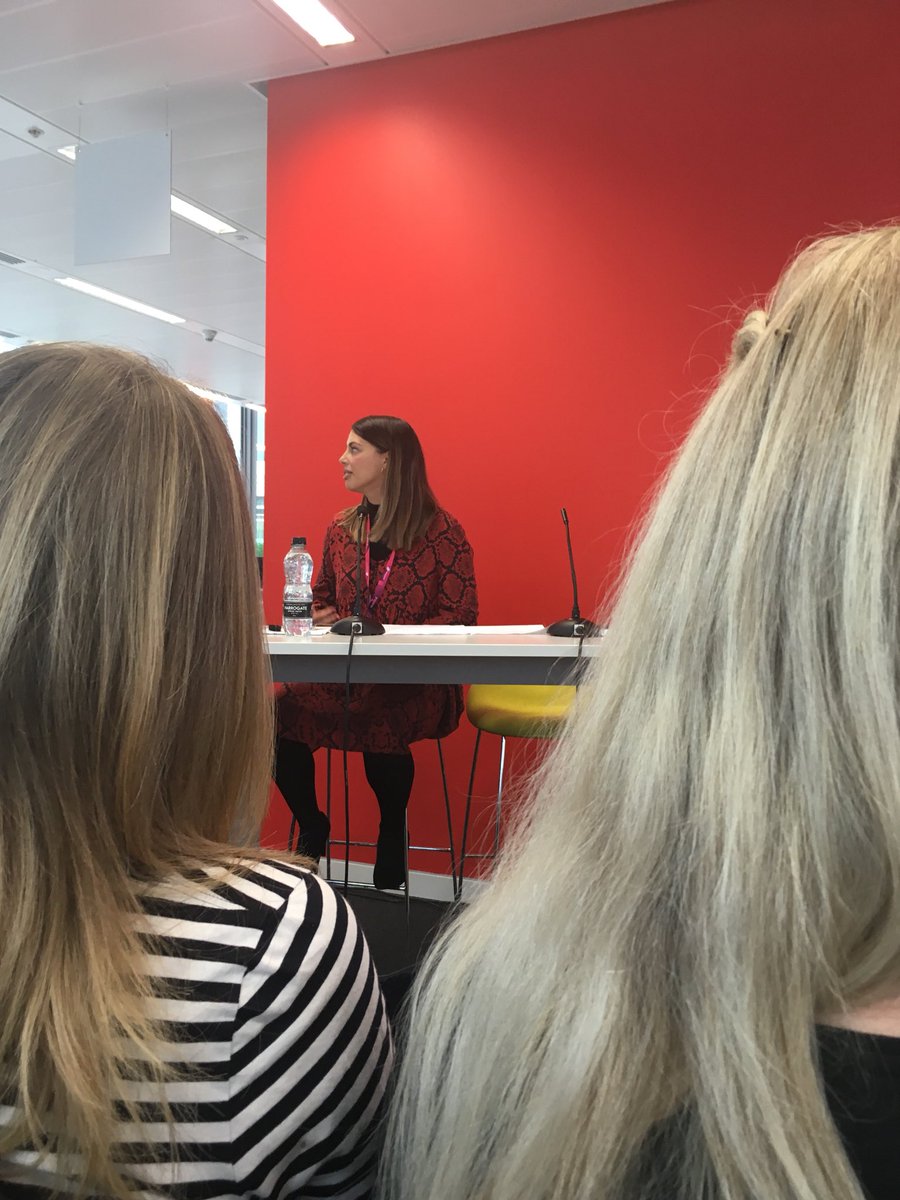 LouisaCavell's tweet photo. When people share their personal experiences brands have to do it justice - sage words from @Babe__Ruthless at #Bauerhuddle @GraziaUK session #Huddle2018 @mindshare_uk #MSHuddle https://t.co/JGNFDCA128