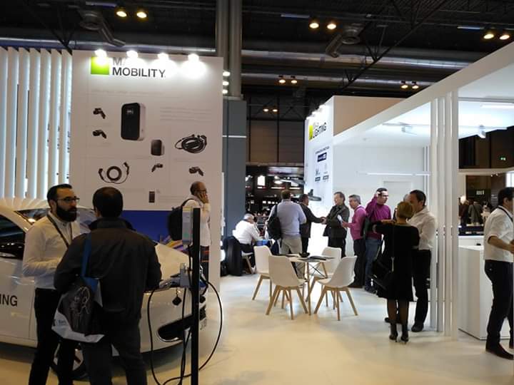 maslighting's tweet photo. Tercer día de feria en #Matelec #Lighting! Venid a vernos a nuestro stand 7D13, que sólo nos queda hoy y mañana y estas novedades merece la pena verlas de cerca 👌
Os esperamos!
#maslighting #Matelec18 #led #ePowerBuilding18 https://t.co/FDkur9AKUl