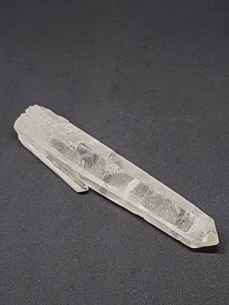 mycrystalwolf's tweet photo. Excited to share the latest addition to my #etsy shop: Lemurian seed crystal, large lemurian seed quartz https://t.co/RRtg6vPm5X #supplies #clear #lemurianseed #lemurianquartz #lemuriancrystal #largecrystal #healingcrystal #healinggemstone #reikicrystal https://t.co/IS9ElxuICN