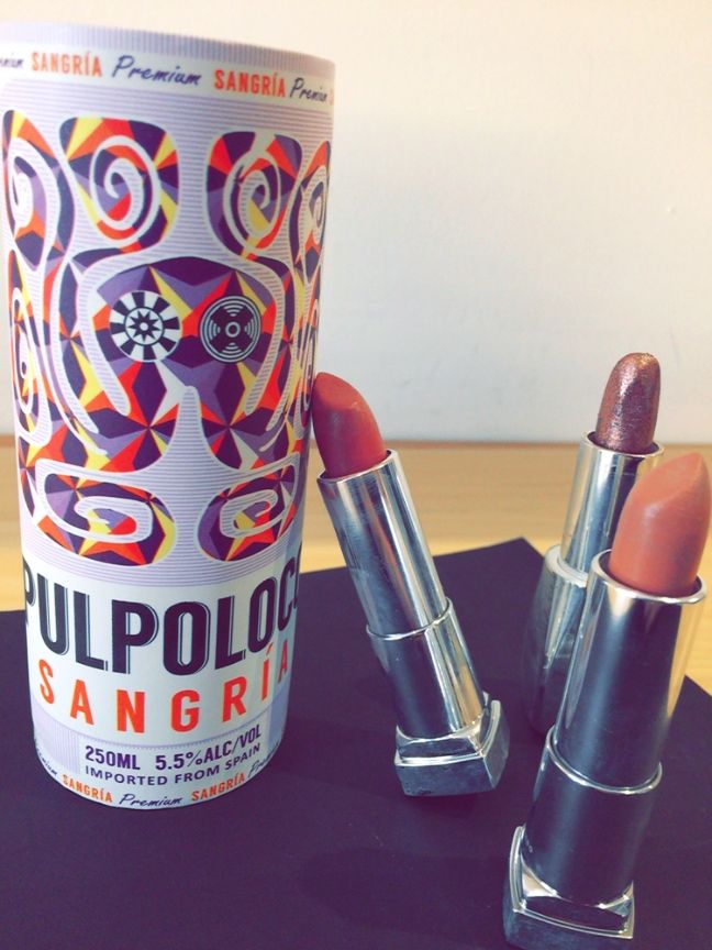 All I need is sangria and makeup #cartocan #spain #ecofriendly #photooftheday #bestoftheday #fresh #followme #pulpolocorevolution #nothingiswhatitseems #pulpolocosangria #cardboard #friends #amazing #style #colorful #pulpoloco🐙 #pulpoloco #earthfriendly #pulpolovers #상그리아