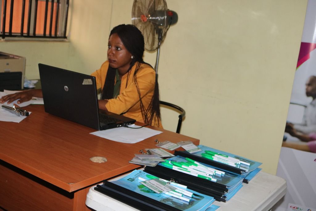 EmployMeNg's tweet photo. #DayOne
#CSS2018
#CustomerServiceSkill
#Training
9am - Registration formalities https://t.co/f6uKlZK6JG