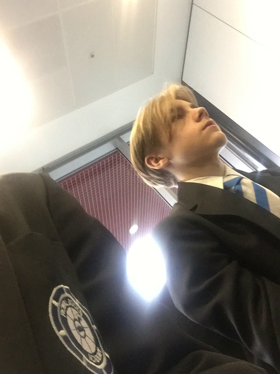 FcDocks's tweet photo. @connorcoker2 @LondonCityAir https://t.co/WoI5OWrW5c