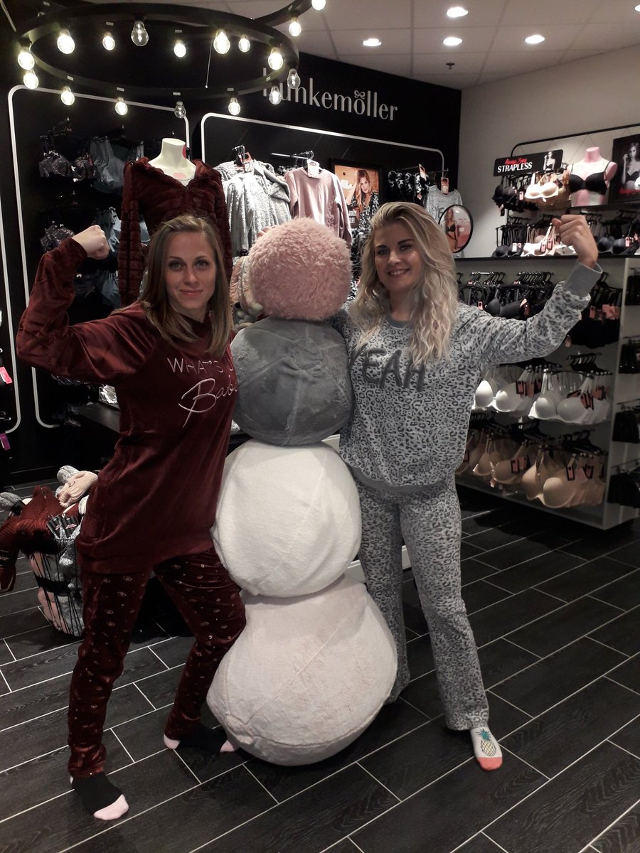 #hunkemollercosy <a href="/jujutouz/">Justine 🎀</a> <a href="/sandrinetnr/">sandrinehkm</a> <a href="/S_Lalanne/">Stéphane Lalanne</a> <a href="/P_Mountford/">Philip Mountford</a> 💓😍🎀🎈💪 <a href="/Hunkemoller/">Hunkemöller</a>