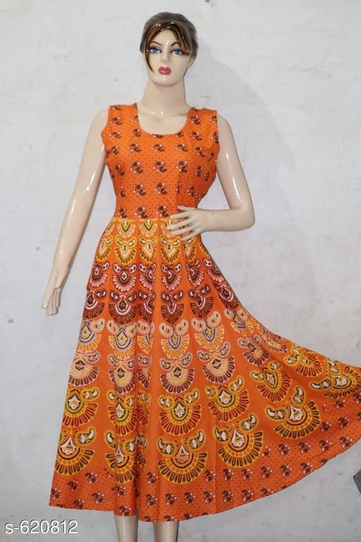 LookiesCostumes's tweet photo. @LookiesCostumes is a complete one-stop online shopping destination for #Ghagras, #Lehengas, #Kurtis, Western dresses, #Tops, #PalazzoSets, Anarkali suits and also #Gowns. https://t.co/wfd6GxPZ0d