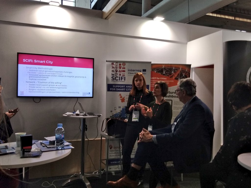 .<a href="/Eefbuyck/">eveline buyck</a> <a href="/StadBrugge/">Stad Brugge</a> en <a href="/mieke_vc/">Mieke VC</a> <a href="/StadMechelen/">Stad Mechelen</a> pitchen hun SCI-FI project: enkele middelgrote Europese steden werken samen met start-ups en SME's aan smart city-oplossingen via het innovatief aanbesteden. #lokaalDNA #SCEWC18