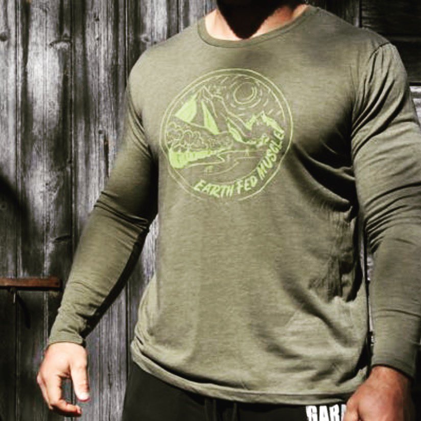 EarthFedMuscle's tweet photo. Earth Fed Mountain โฐ long sleeves are available on site today! Get nice and swole while feeling comfy and looking beefed. Pick em up.
================================
https://t.co/lNGSgk73ZP
Live long and stay strong ๐ช๐พ.
================================
#efm #earthfedmuscle https://t.co/mJhT7OosfQ