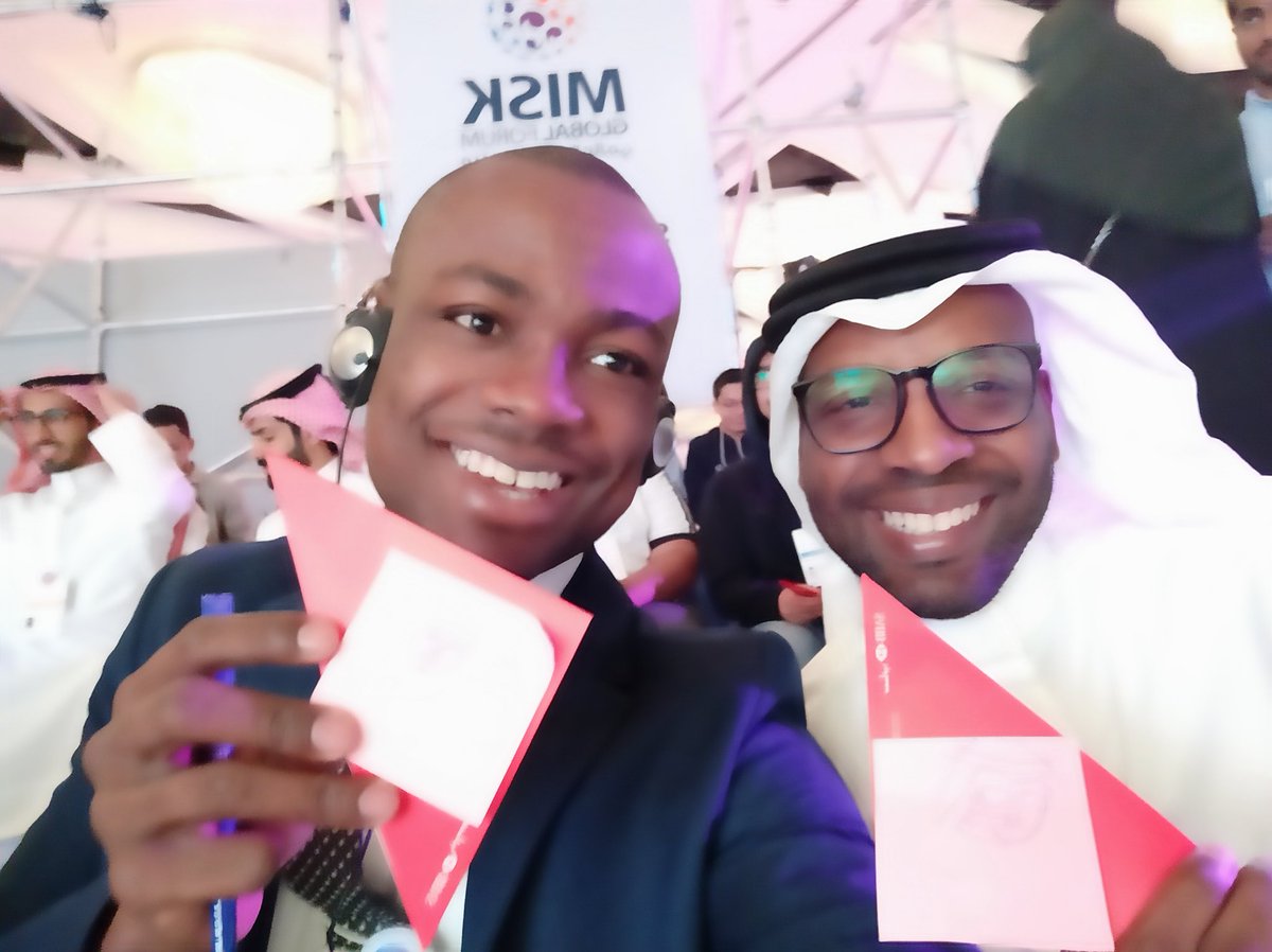 vsounouvou's tweet photo. Awesome day in Riyadh. I am so impressed by the energy and technology drive. Honor to be here with the CEO of TEEP, the mother of thousands, Mrs. Vir Parminder #Exportunity https://t.co/GekFzE4Pyq
