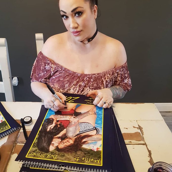 Calendar signing day with @bexbb9  These are limited edition so get yours while you can from https://t<a href="/tag/adultwork"class="tags"><span>#adultwork</span></a>